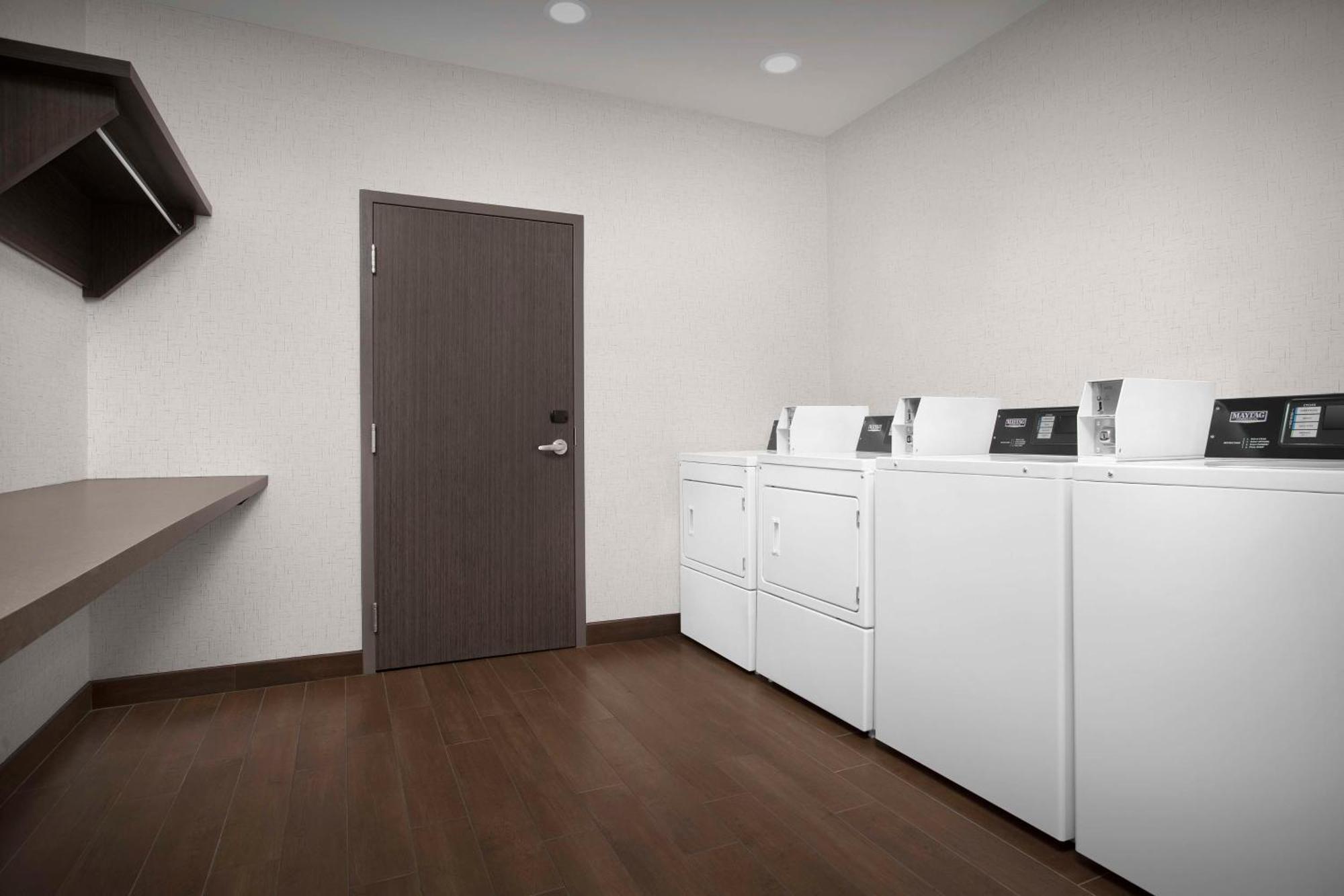 Home2 Suites By Hilton Phoenix Chandler Bagian luar foto
